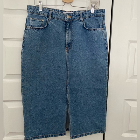 Zara Dresses & Skirts - Zara high waist midi denim skirt